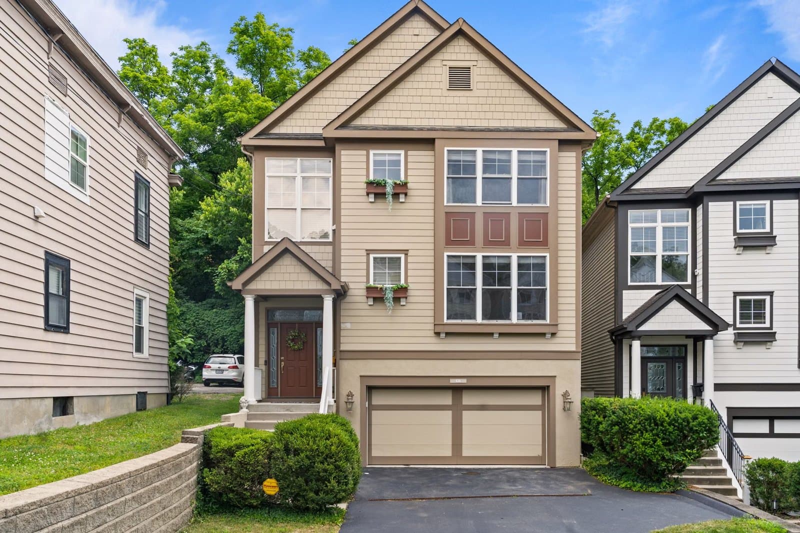 Boston MA Housing Market: Houses Hold Leverage