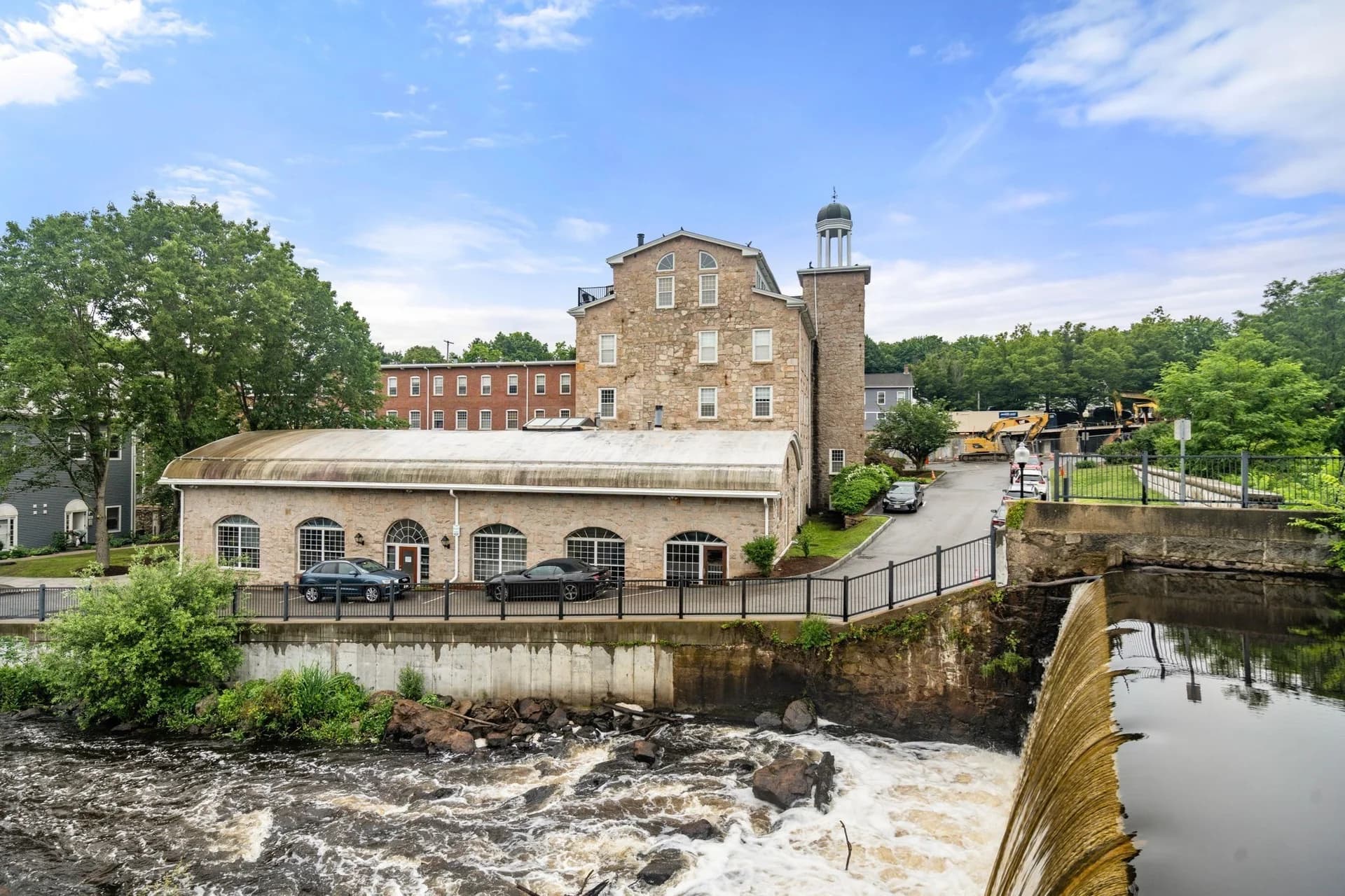 7 South Stone Mill Drive, Dedham, MA, USA